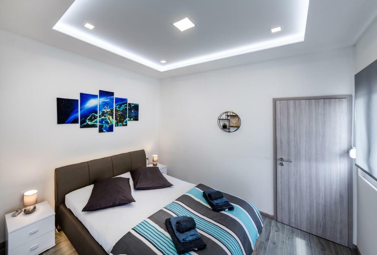 Apartment Del Mar Podstrana Kültér fotó